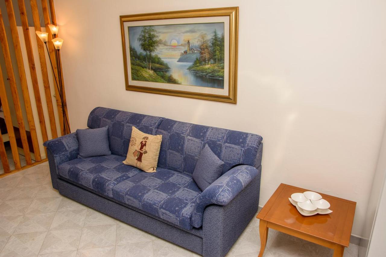 Stefanie'S Rooms Ασπροβάλτα Εξωτερικό φωτογραφία