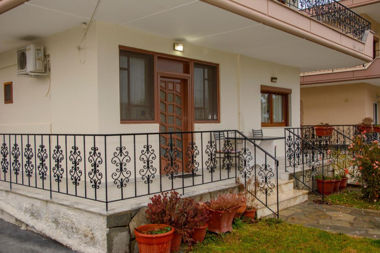 Stefanie'S Rooms Ασπροβάλτα Εξωτερικό φωτογραφία